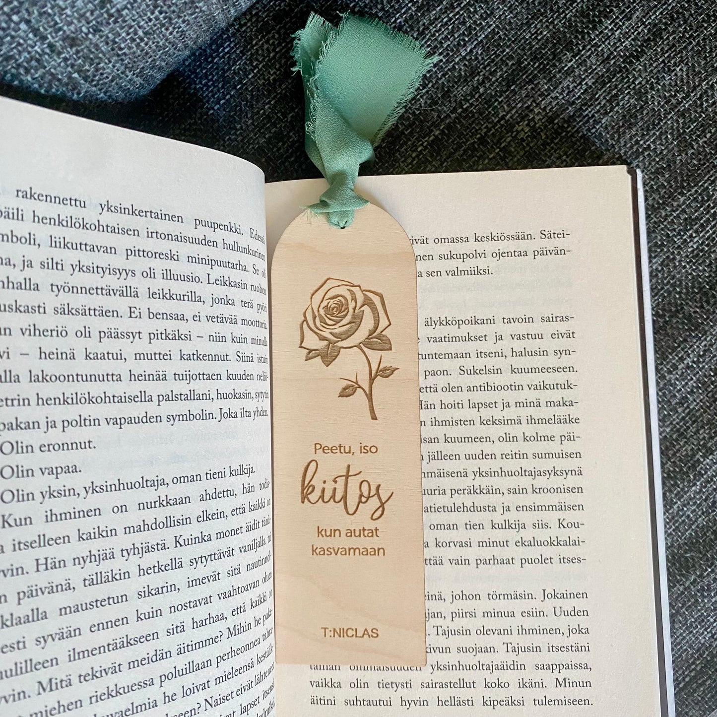 Trä bokmärke för en lärare | Ditt namn och text