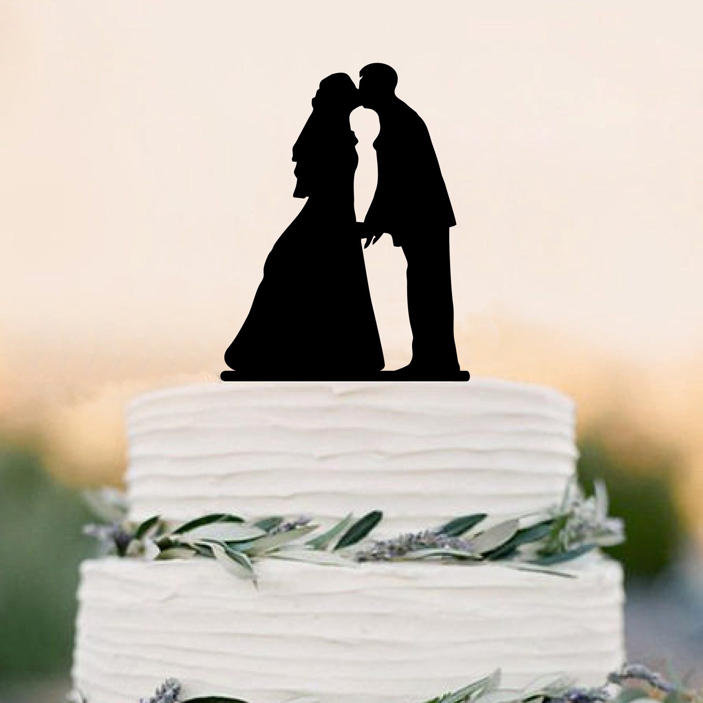 Cake topper with silhouette