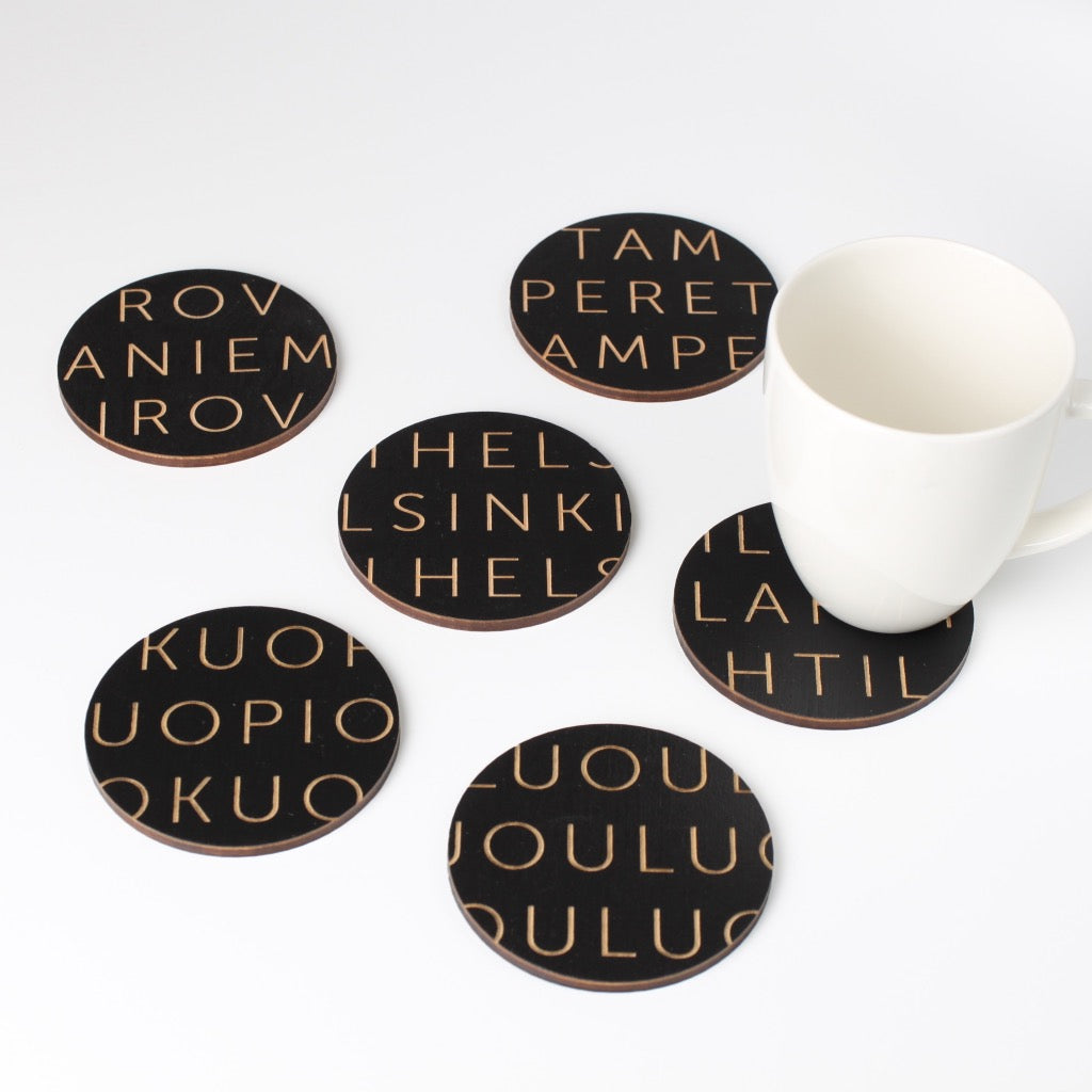 kaupunki lasinaluset mustat koivuvaneri kotimainen design