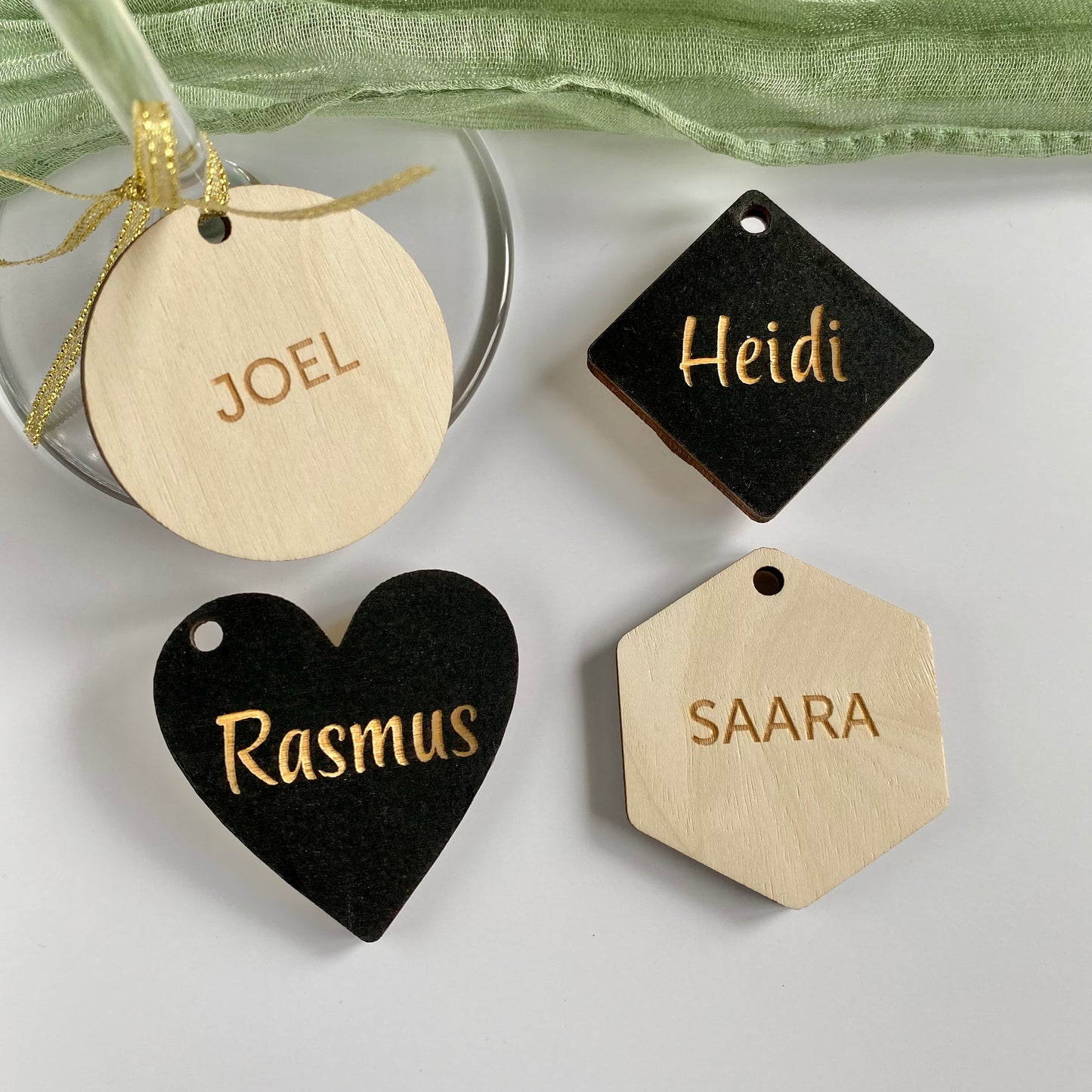 Wooden guest name signs| Wooden Place Signs for Wedding 