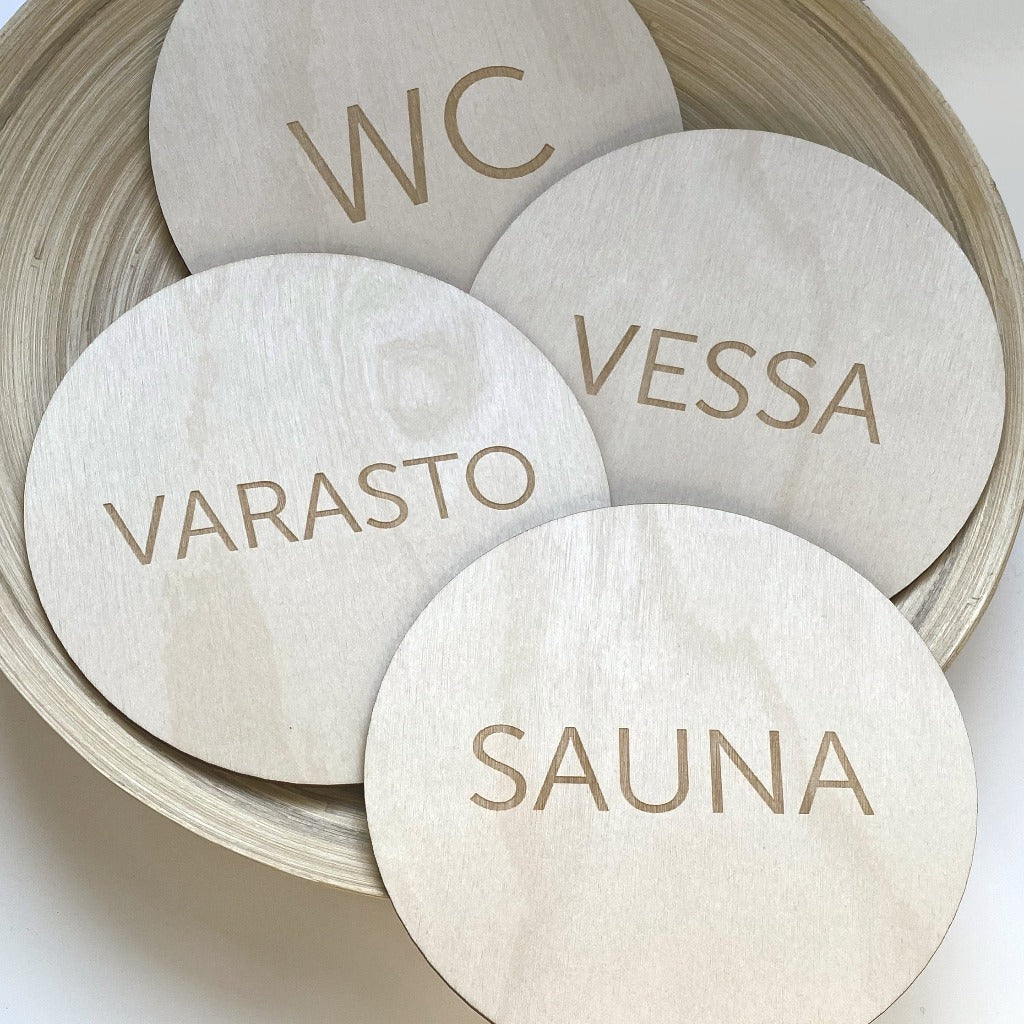 Ovikyltti WC Sauna Vessa Varasto tai OMA TEKSTIkyltit omalla tekstillä kotimainen koivuvaneri - ECO DECOR